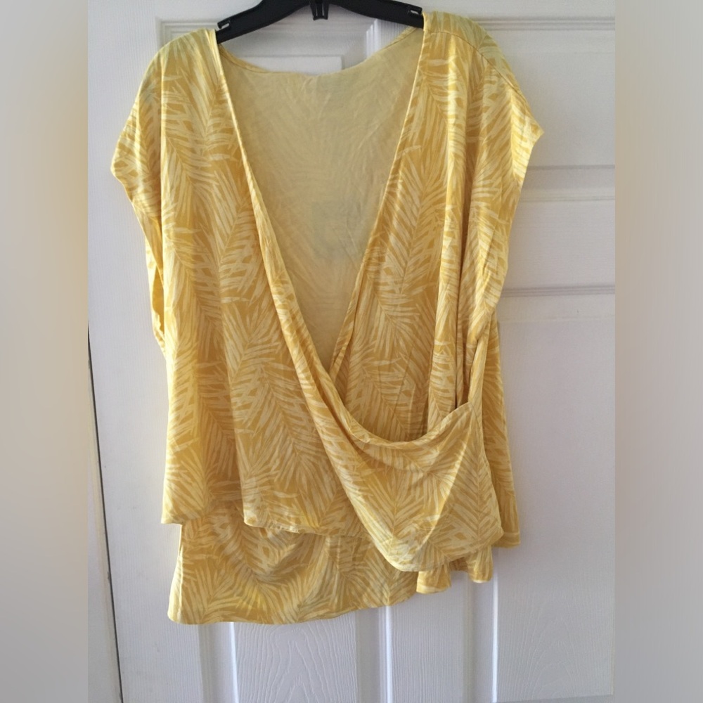 Sz 3X wrap front top